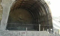 Soma'da Maden Ocağında Göçük: 2 İşçi Mahsur Kaldı!