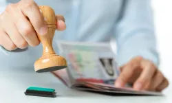 Vatandaşın Vize Hayaline 'Bot' Oyunu: 8 İlde 60 Gözaltı Kararı! 370 Milyonluk Haksız Kazanç İddiası
