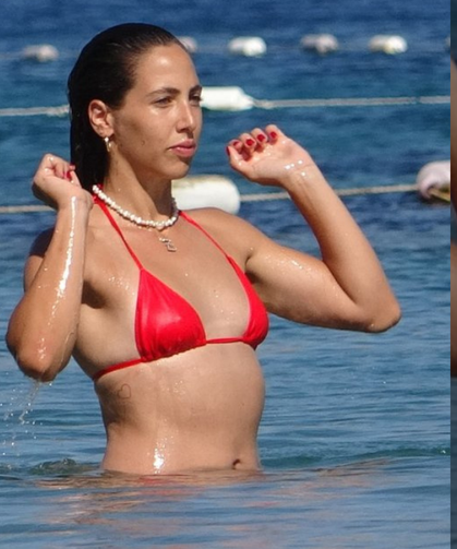 Çilingiroğlu Ailesinde Mutluluk Pozu: Zehra ve Kaya’nın Baba-Kız Şıklığı Sosyal Medyayı Salladı