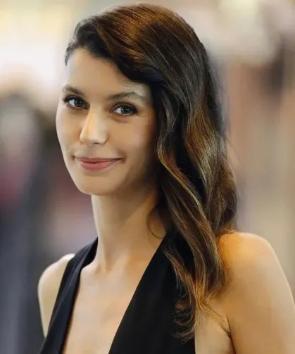 Beren Saat Hamile Mi?