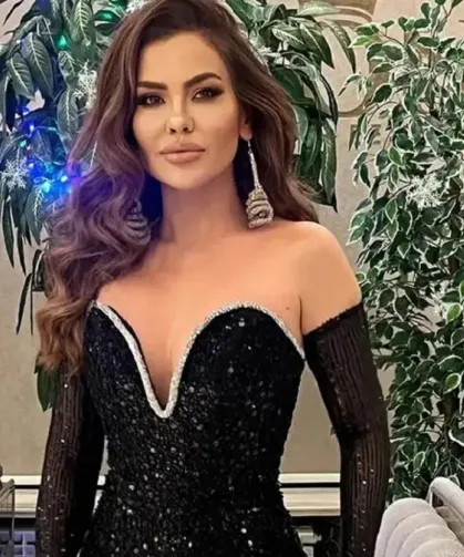 Şarkıcı Lara, Atilla Taş’ın Acı Gününde Camiayı Eleştirdi
