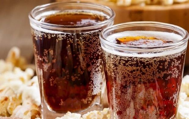 Gençlerde Kaygı Bozukluğuna Davetiye: Şekerli İçecekler Yüzde 34 Riskli