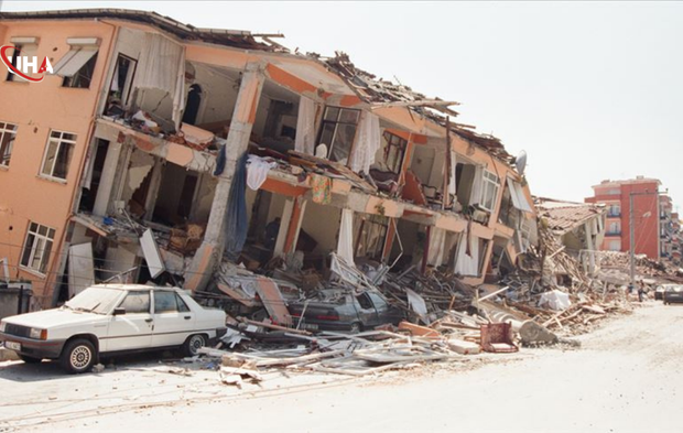 AFAD Rehberi: Deprem Anında Hayat Kurtaran 10 Kural