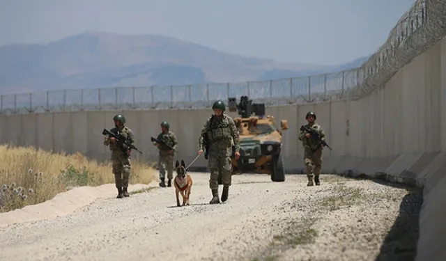 MSB duyurdu! Sınırda 2 FETÖ'cü yakalandı