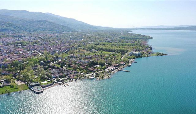 Sapanca Gölü'ndeki su seviyesi maksimum seviyeye yaklaştı