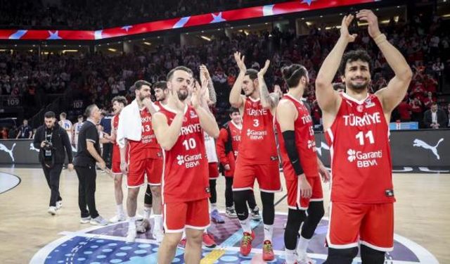 12 Dev Adam, İsviçre Karşısında 85-60’lık Skorla Galip Geldi