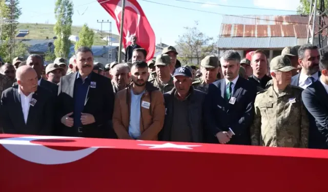 Şehit Piyade Sözleşmeli Onbaşı Recep Kabala, Erzurum'da son yolculuğuna uğurlandı