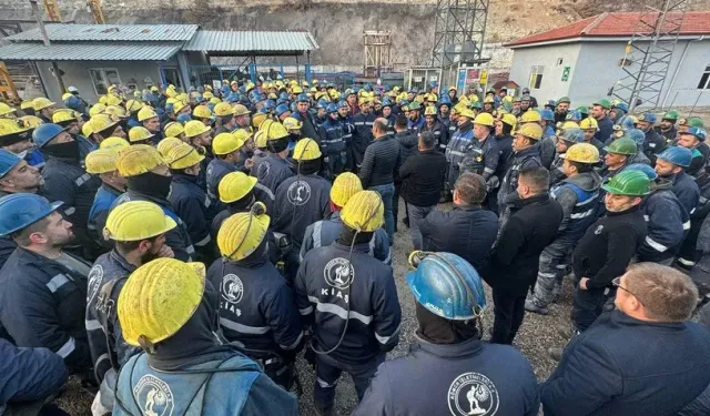 Ankara'da yüzlerce madenciden eylem! Kendilerini madene kapattılar!