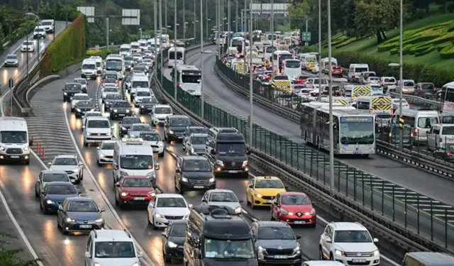 Trafiğe kaydı yapılan araç sayısı azaldı!