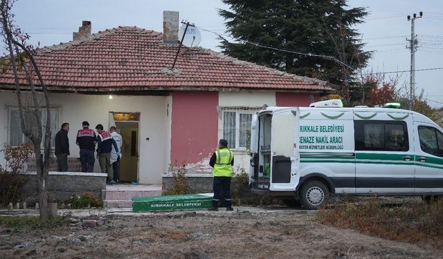 Kırıkkale'de korkunç olay: Şizofren hastası ailesine saldırdı