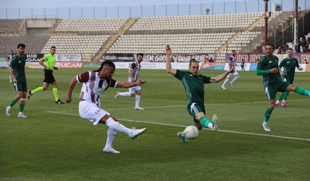 Bandırmaspor 1 : 0 Esenler Erokspor