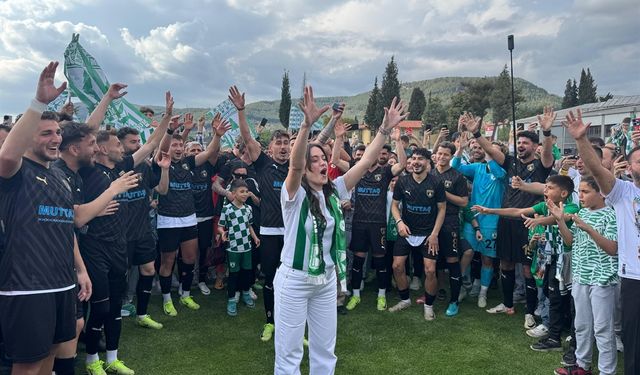 Muğlaspor şampiyonluk kupasına kavuştu