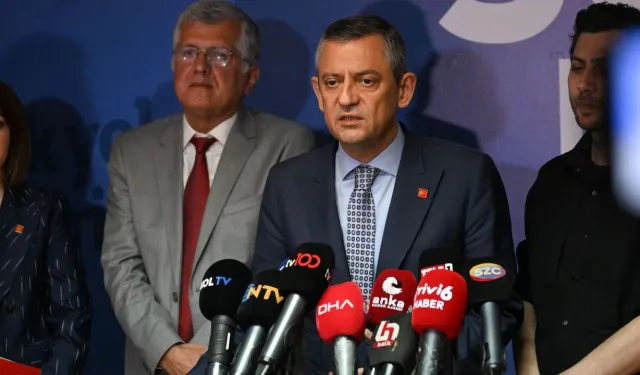 Özgür Özel: Deprem Toplantısına Büyükşehir Davetli Değil Ama Parti Davetli