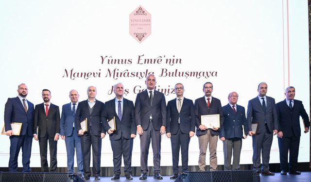 Yunus Emre'nin Bilinen En Eski Divanı, Gün Yüzüne Çıkarıldı