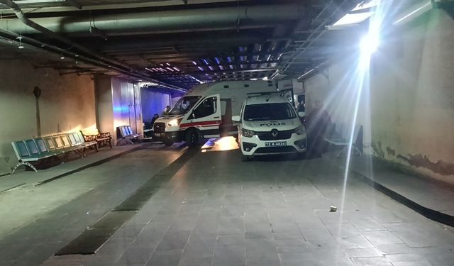 Yolda Yürürken Yan Bakma Kavgasında Öldü