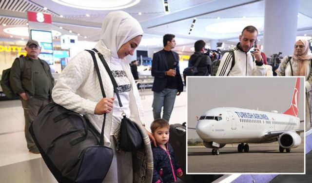 Libya'dan ayrılan Türk vatandaşlarını taşıyan uçak İstanbul'a geldi