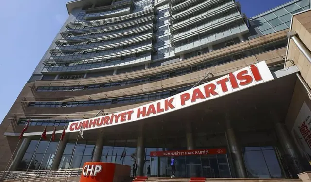 CHP’li Emre: Vekil Sayısını Azaltmak İstenmez; Bazen Gerekir