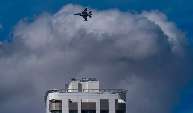 Cumhuriyet Bayramı'na nefes kesen prova