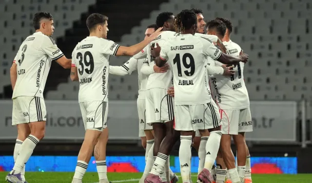 TFF Süper Lig Karagümrük 0-2 Beşiktaş JK