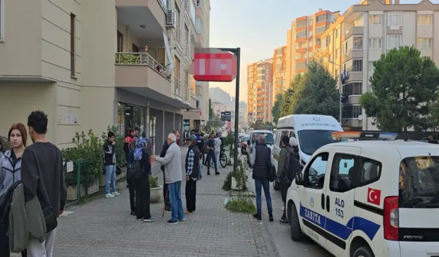 Bursa'da eski eşini bıçaklayan şüpheli polis arayıp teslim oldu