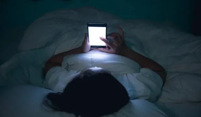 Telefonunuzu Kapatmanın Önemi: NSA Direktöründen Mesaj