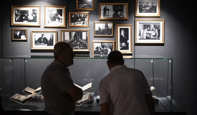 Atatürk'ün Kitap Dünyası Sergisi Millet Kütüphanesi'nde Açıldı