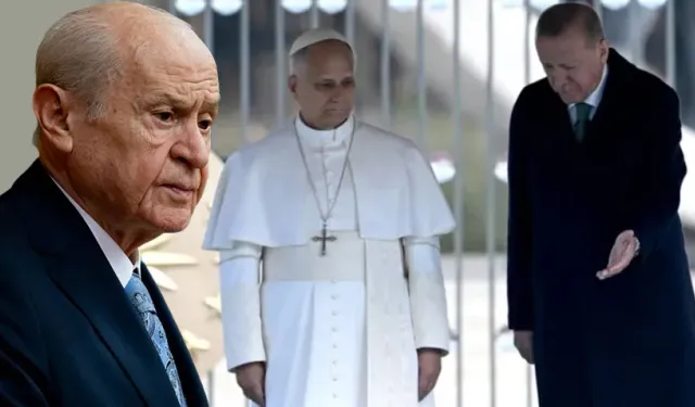 MHP'den Papa'nın Türkiye ziyaretine zehir zemberek tepki! "Ayini şova dönüştürüldü”