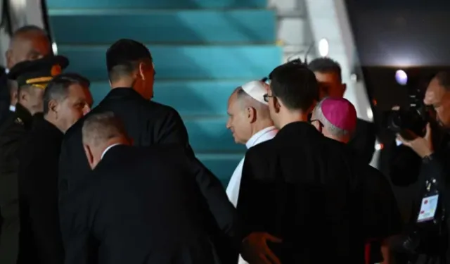 Papa 14. Leo İstanbul’a İndi! Kritik Ziyaret Başladı