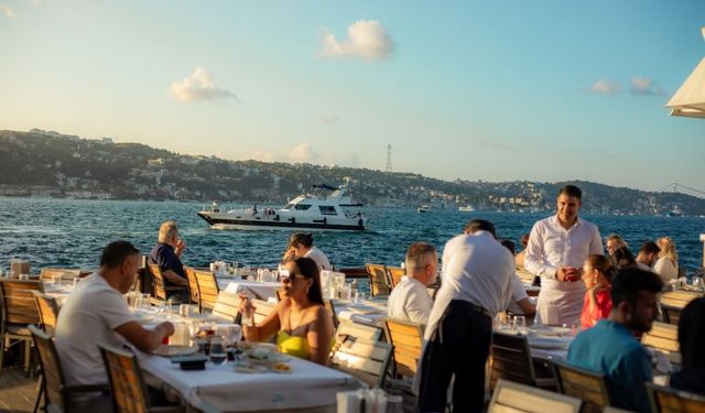 Komisyon Savaşı Büyüyor: 300 Bin Restoran Ayaklandı