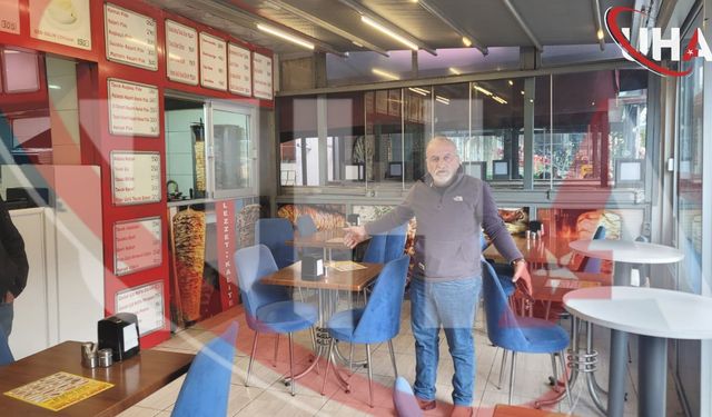 Ankara'da Gıda Güvenliği Krizi: Zehirlenme Vakaları Esnafı Vurdu, İşletmeler Sinek Avlıyor