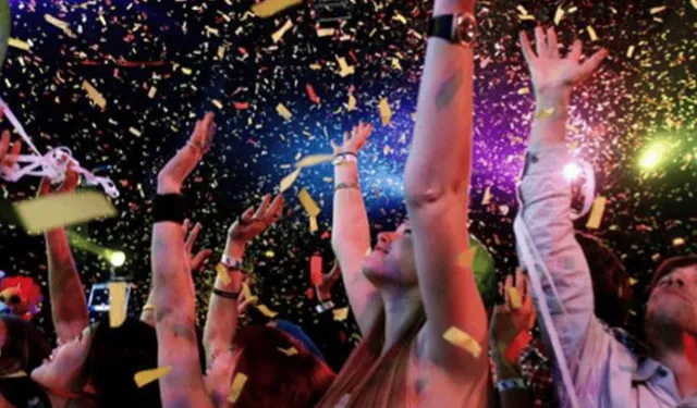 Ünlülerin yılbaşı programı belli oldu: Oteller doldu taştı