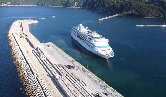 Amasra, Kruvaziyerle 113 Bin 949 Rus Turisti Ağırladı