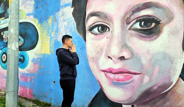 Andrea Minguzzi, Oğlunun Duvara Çizdiği Resmi Görünce Ağladı