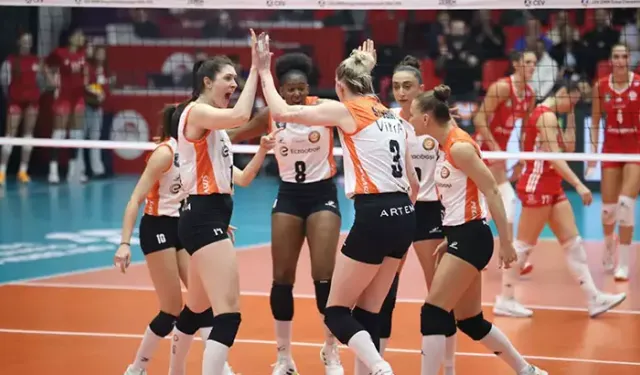 Eczacıbaşı Dynavit, Yunanistan deplasmanından 1 puanla döndü