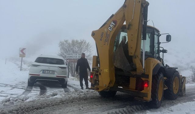 Batman Gercüş’te Kardan Kapanan 5 Köy Yolu Ulaşıma Açıldı