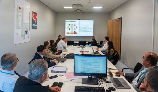 Havalimanı’nda İlaçlama Firmalarına Eğitim Verildi