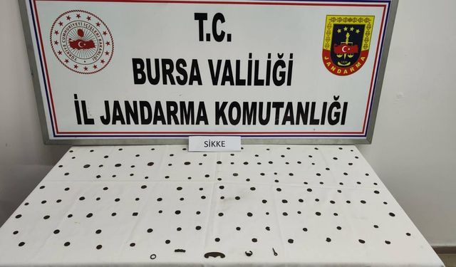İznik’te Tarihi Eser Operasyonu: 143 Parça Ele Geçirildi