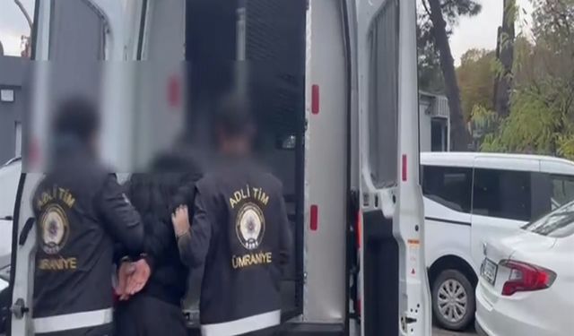 İstanbul Ümraniye’de Düzenlenen Operasyonda 11 Tabanca Bulundu