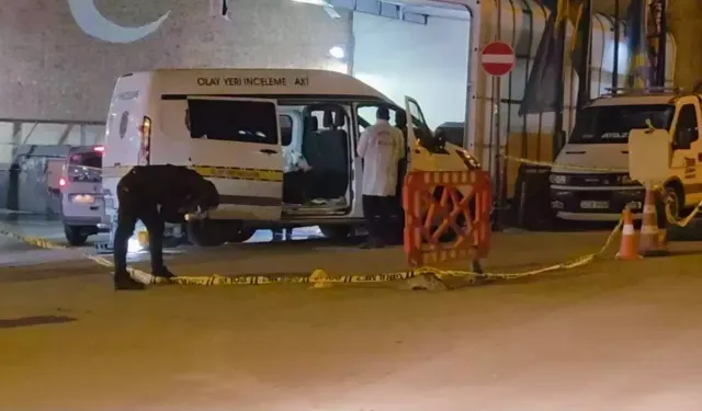 Bayrampaşa’da Motosikletli Şüpheliler Benzin İstasyonunda Havaya Ateş Açtı