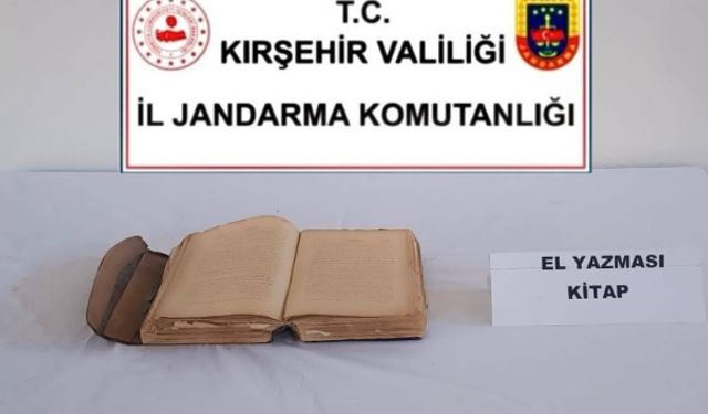 Kırşehir’de Osmanlı Dönemine Ait El Yazması Kur’an-ı Kerim Ele Geçirildi