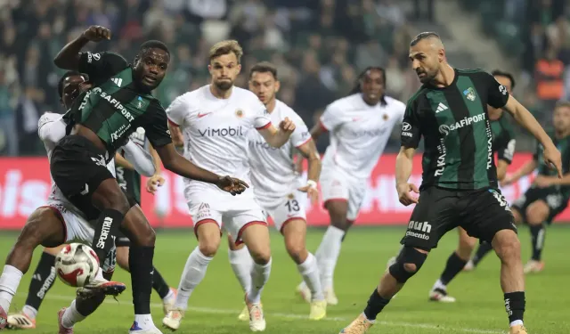 Ziraat Türkiye Kupası'nda Kocaelispor Tur Atlarken Karacabey Belediyespor'u 2-1 Yendi