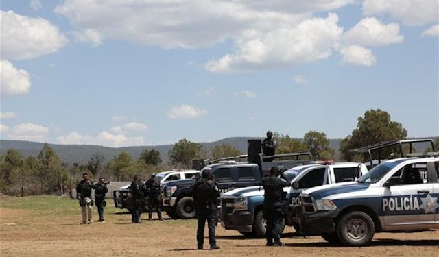 Meksika’da Araç Patladı: 5 Kişi Hayatını Kaybetti, 4 Kişi Yaralandı