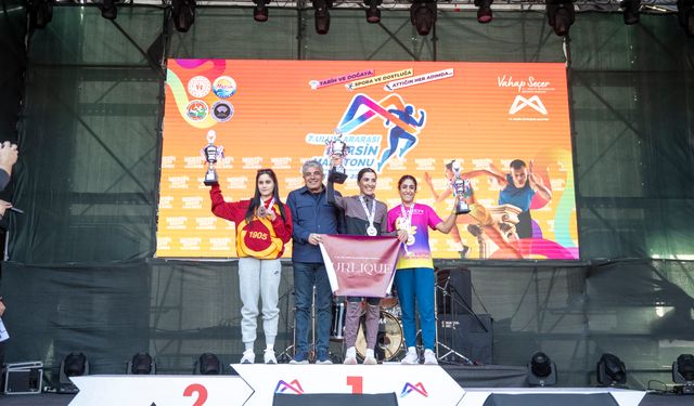 Mersin Maratonu Koşuldu, Türkiye’de En Hızlı Maraton Rekoru Kayıt Altına Alındı