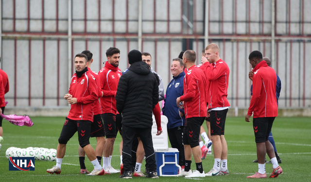 Samsunspor, AEK Karşılaşması Öncesi Hazırlıklarını Bitirdi