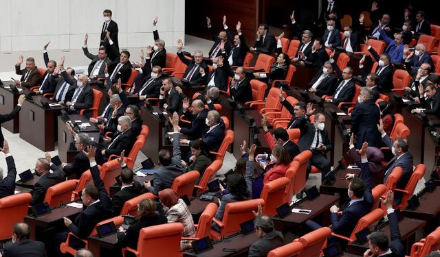 Türkiye Büyük Millet Meclisi Bütçesi Genel Kurulda Kabul Edildi