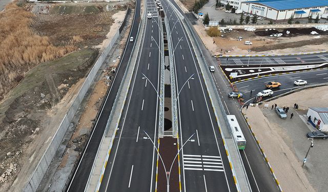 Van Çevre Yolu’nun İkinci 28 Kilometrelik Etabı Hizmete Giriyor