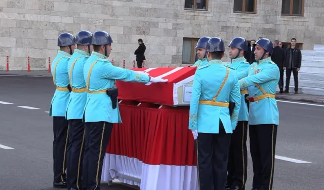 Vefat Eden Eski Vekil Cemal Öztürk İçin TBMM’de Tören Yapıldı