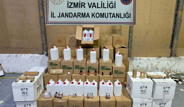 İzmir’de Yılbaşı Öncesi 2 Bin 850 Litre Sahte Etil Alkol Bulundu