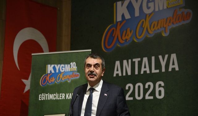 Bakan Tekin: Türkiye'de Kılık Kıyafet Üzerinden Baskı Yok