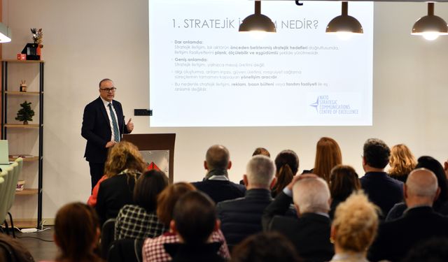 Doç. Dr. Bora Bayraktar İKÜ’de Kriz Yönetimini Anlattı
